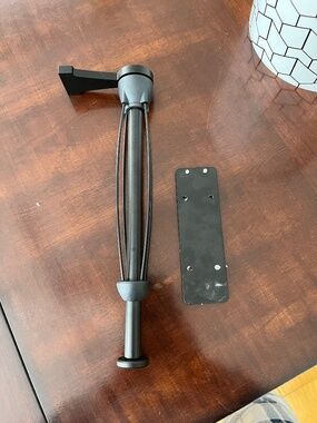 Black Paper Towel Holder